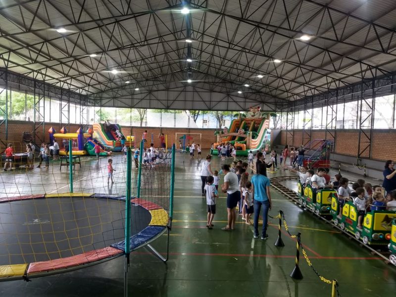 DIA DAS CRIANÇAS - ESCOLA MUNICIPAL ARSÊNIO HEISS