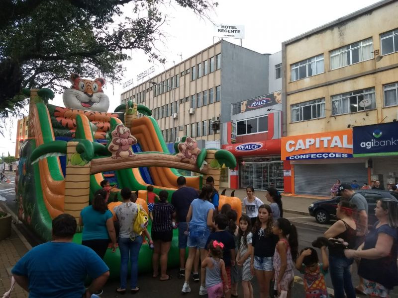 DOMINGÃO NO CALÇADÃO - CASCAVEL